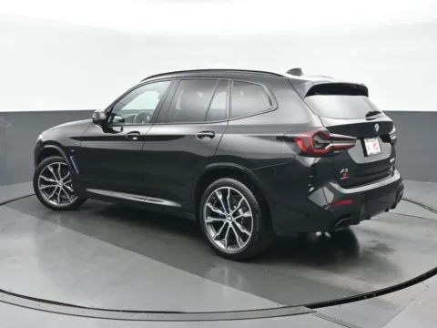 More photos of 2022 BMW X3 M40i at Gravity Autos Chicago, IL