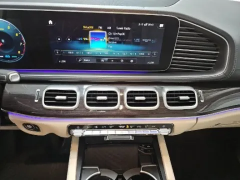 More photos of 2021 Mercedes-Benz GLS 450 at Gravity Autos Chicago, IL