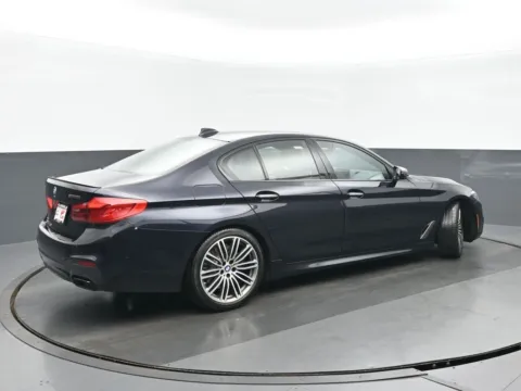 Another view of 2018 BMW 5 Series M550i xDrive for sale in Highland Park, IL at Gravity Autos Chicago