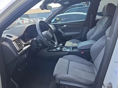 Another view of 2022 Audi SQ5 Premium Plus for sale in Highland Park, IL at Gravity Autos Chicago