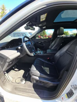 Another view of 2020 Land Rover Range Rover Evoque SE for sale in Highland Park, IL at Gravity Autos Chicago
