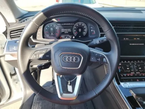More photos of 2019 Audi Q8 3.0T Prestige at Gravity Autos Chicago, IL