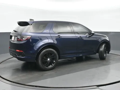 Another view of 2021 Land Rover Discovery Sport S R-Dynamic for sale in Highland Park, IL at Gravity Autos Chicago