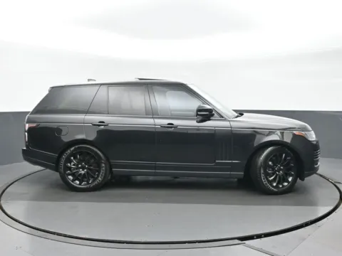 Photos of 2019 Land Rover Range Rover 3.0L V6 Supercharged HSE for sale in Highland Park, IL at Gravity Autos Chicago