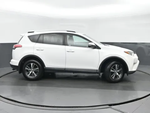 Photos of 2017 Toyota RAV4 XLE for sale in Highland Park, IL at Gravity Autos Chicago