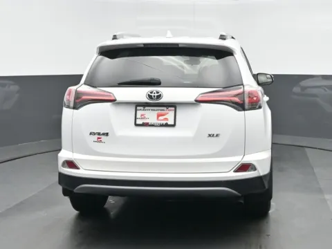 More photos of 2017 Toyota RAV4 XLE at Gravity Autos Chicago, IL