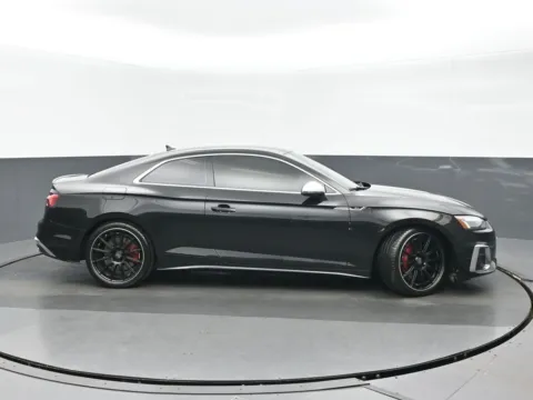 Photos of 2020 Audi S5 3.0T Premium Plus for sale in Highland Park, IL at Gravity Autos Chicago
