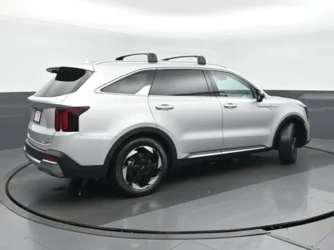 Another view of 2025 Kia Sorento Hybrid SX Prestige for sale in Highland Park, IL at Gravity Autos Chicago