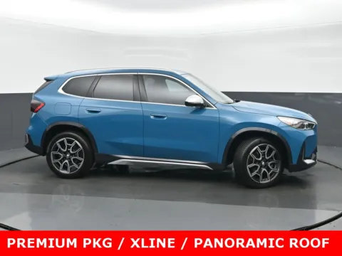 Photos of 2023 BMW X1 xDrive28i for sale in Highland Park, IL at Gravity Autos Chicago
