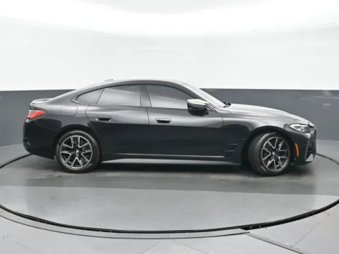Photos of 2022 BMW 4 Series M440i xDrive for sale in Highland Park, IL at Gravity Autos Chicago