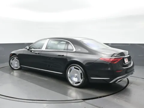 More photos of 2022 Mercedes-Benz S-Class Maybach S 580 at Gravity Autos Chicago, IL