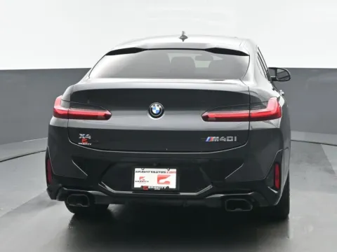 More photos of 2022 BMW X4 M40i at Gravity Autos Chicago, IL