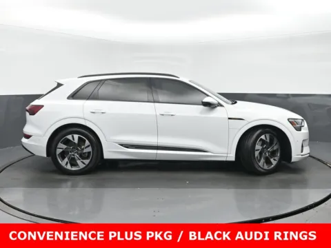 Photos of 2023 Audi e-tron Premium for sale in Highland Park, IL at Gravity Autos Chicago