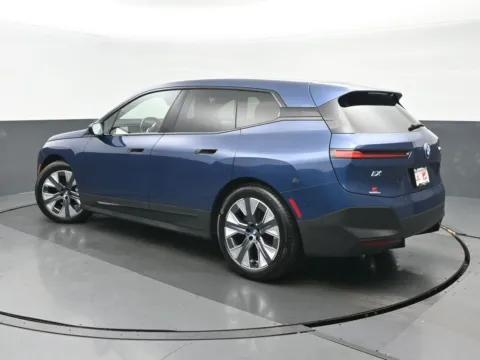 More photos of 2022 BMW iX xDrive50 at Gravity Autos Chicago, IL