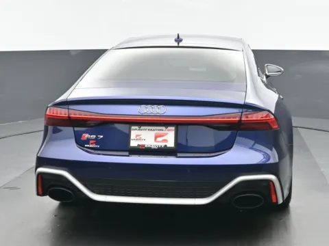 More photos of 2021 Audi RS 7 4.0T at Gravity Autos Chicago, IL