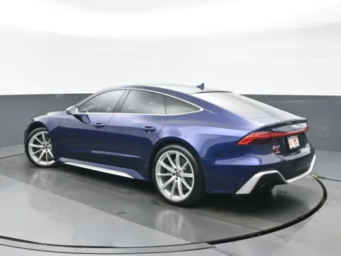 More photos of 2021 Audi RS 7 4.0T at Gravity Autos Chicago, IL
