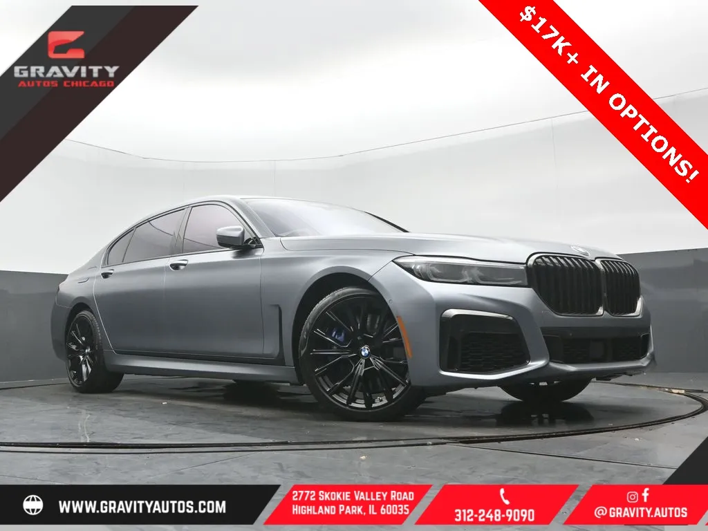 Gray 2022 BMW 7 Series M760i for sale in Highland Park, IL