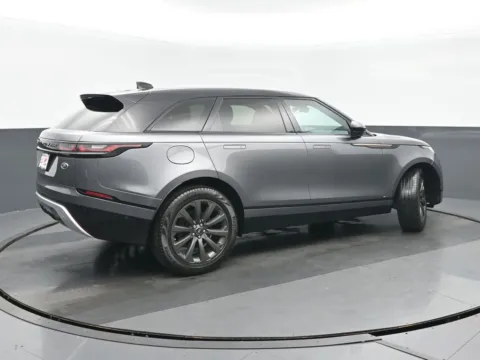 Another view of 2018 Land Rover Range Rover Velar SE R-Dynamic for sale in Highland Park, IL at Gravity Autos Chicago