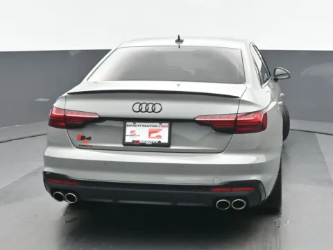 More photos of 2022 Audi S4 3.0T Premium Plus at Gravity Autos Chicago, IL
