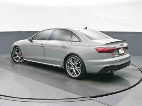 More photos of 2022 Audi S4 3.0T Premium Plus at Gravity Autos Chicago, IL