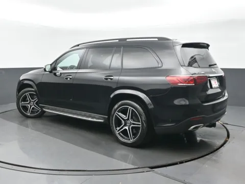 More photos of 2020 Mercedes-Benz GLS 580 at Gravity Autos Chicago, IL