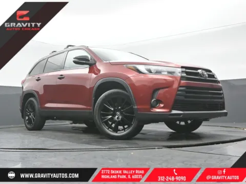 Red 2019 Toyota Highlander for sale in Highland Park, IL