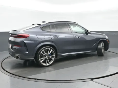 Another view of 2021 BMW X6 M50i for sale in Highland Park, IL at Gravity Autos Chicago