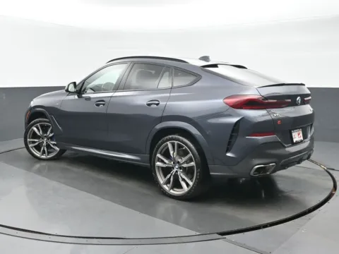 More photos of 2021 BMW X6 M50i at Gravity Autos Chicago, IL