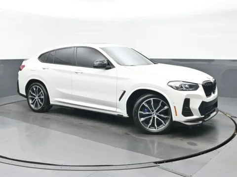 Another view of 2022 BMW X4 M40i for sale in Highland Park, IL at Gravity Autos Chicago