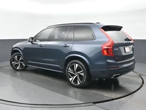 More photos of 2021 Volvo XC90 Recharge Plug-In Hybrid T8 R-Design 7 Passenger at Gravity Autos Chicago, IL
