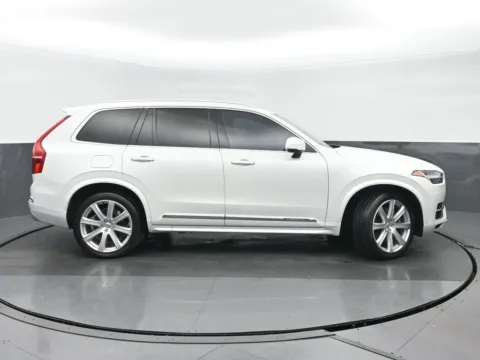Photos of 2019 Volvo XC90 Hybrid T8 Inscription for sale in Highland Park, IL at Gravity Autos Chicago