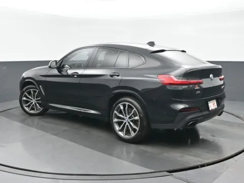 More photos of 2019 BMW X4 M40i at Gravity Autos Chicago, IL