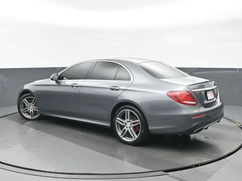 More photos of 2017 Mercedes-Benz E-Class E 300 at Gravity Autos Chicago, IL