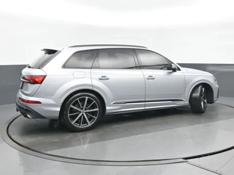 Another view of 2022 Audi Q7 45 Premium Plus for sale in Highland Park, IL at Gravity Autos Chicago