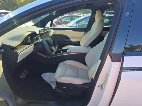 Another view of 2022 Tesla Model X Plaid for sale in Highland Park, IL at Gravity Autos Chicago