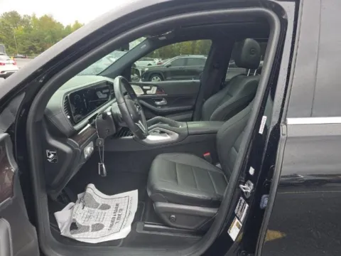 Another view of 2021 Mercedes-Benz GLS 450 for sale in Highland Park, IL at Gravity Autos Chicago