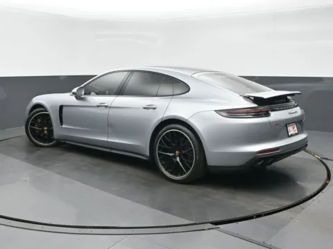 More photos of 2018 Porsche Panamera 4S at Gravity Autos Chicago, IL