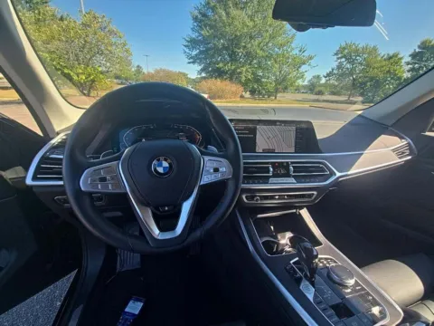 More photos of 2022 BMW X7 xDrive40i at Gravity Autos Chicago, IL
