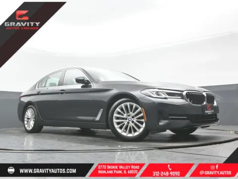 Gray 2022 BMW 5 Series 530i xDrive for sale in Highland Park, IL