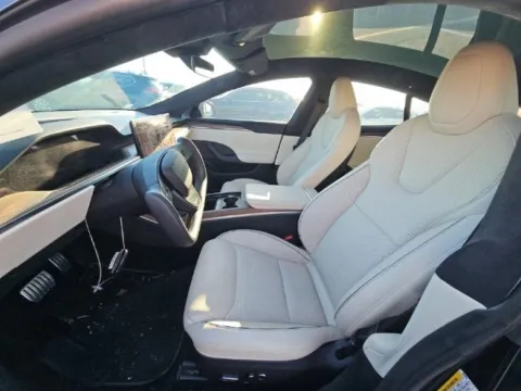 Another view of 2021 Tesla Model S Plaid for sale in Highland Park, IL at Gravity Autos Chicago