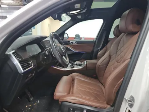 Another view of 2023 BMW X5 xDrive40i for sale in Highland Park, IL at Gravity Autos Chicago