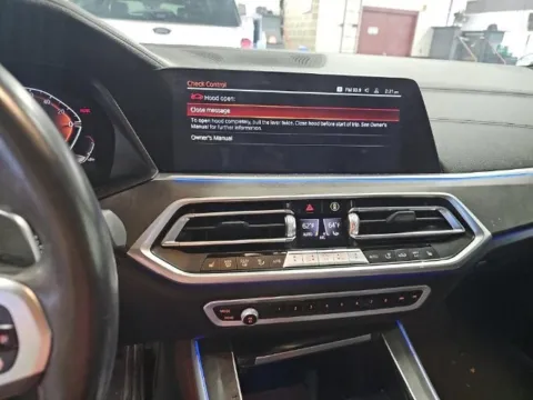 More photos of 2023 BMW X5 xDrive40i at Gravity Autos Chicago, IL