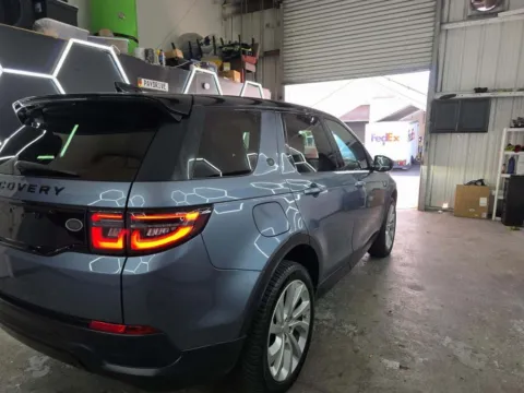 Photos of 2020 Land Rover Discovery Sport SE for sale in Highland Park, IL at Gravity Autos Chicago