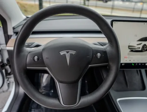 More photos of 2022 Tesla Model 3 at Gravity Autos Atlanta, GA