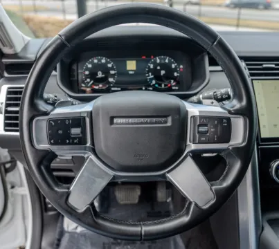 More photos of 2023 Land Rover Discovery S at Gravity Autos Atlanta, GA