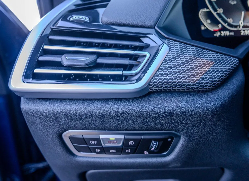 2023 BMW X5 45e - Photo 8