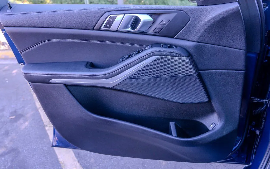 2023 BMW X5 45e - Photo 16