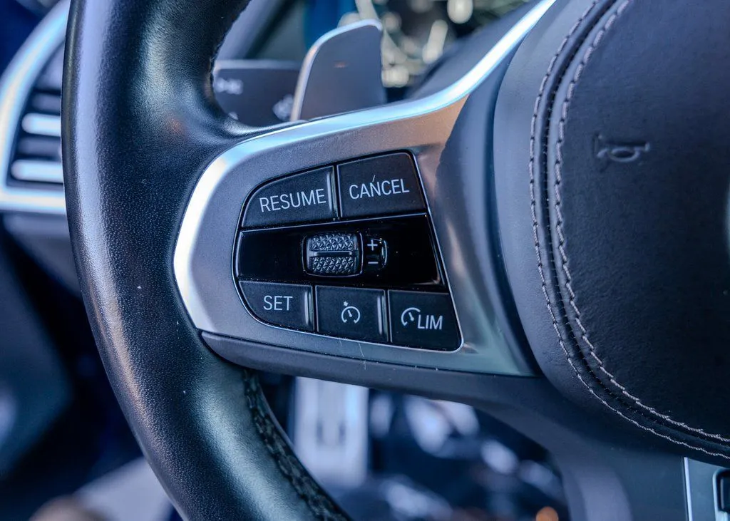 2023 BMW X5 45e - Photo 6