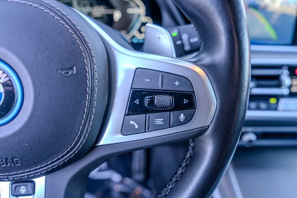 2023 BMW X5 45e - Photo 7