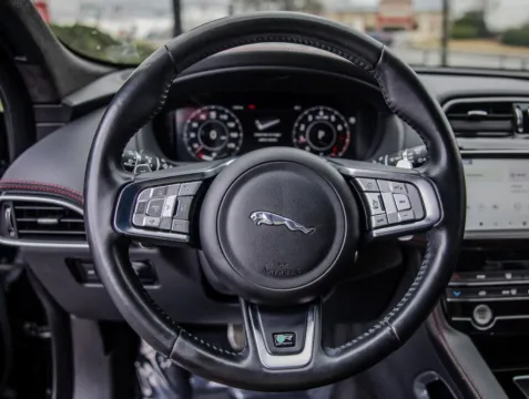 More photos of 2020 Jaguar F-PACE 25t R-Sport at Gravity Autos Atlanta, GA